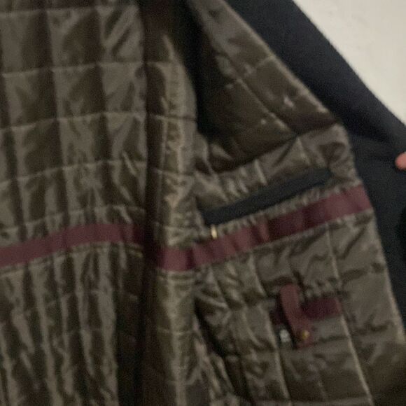 Jos. A. Bank 75% Wool 10% Nylon and 5% Cashmere Collection Jacket Size Large - Picture 6 of 16